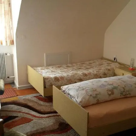 Bed and Breakfast Arnold Neuenburg