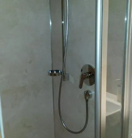 Arnold Neuenburg * Neuenburg am Rhein