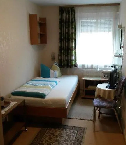 Bed and breakfast Arnold Neuenburg *