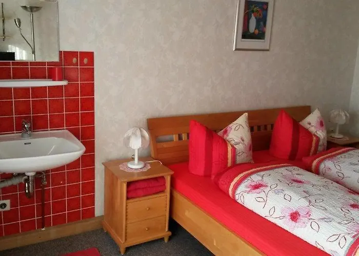 Arnold Neuenburg Bed and breakfast *