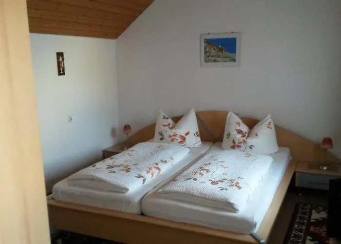 Bed and breakfast Arnold Neuenburg *